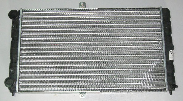 Радиатор ВАЗ-2110 универсальный алюминиевый BAUTLER фотография №1