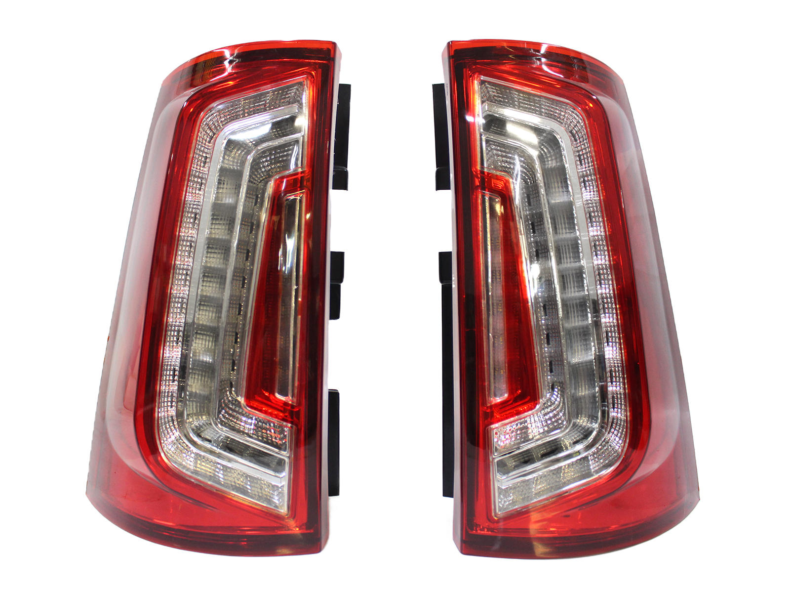 Фонарь задний Лада Ларгус диодный тюнинг комплект фотография №1