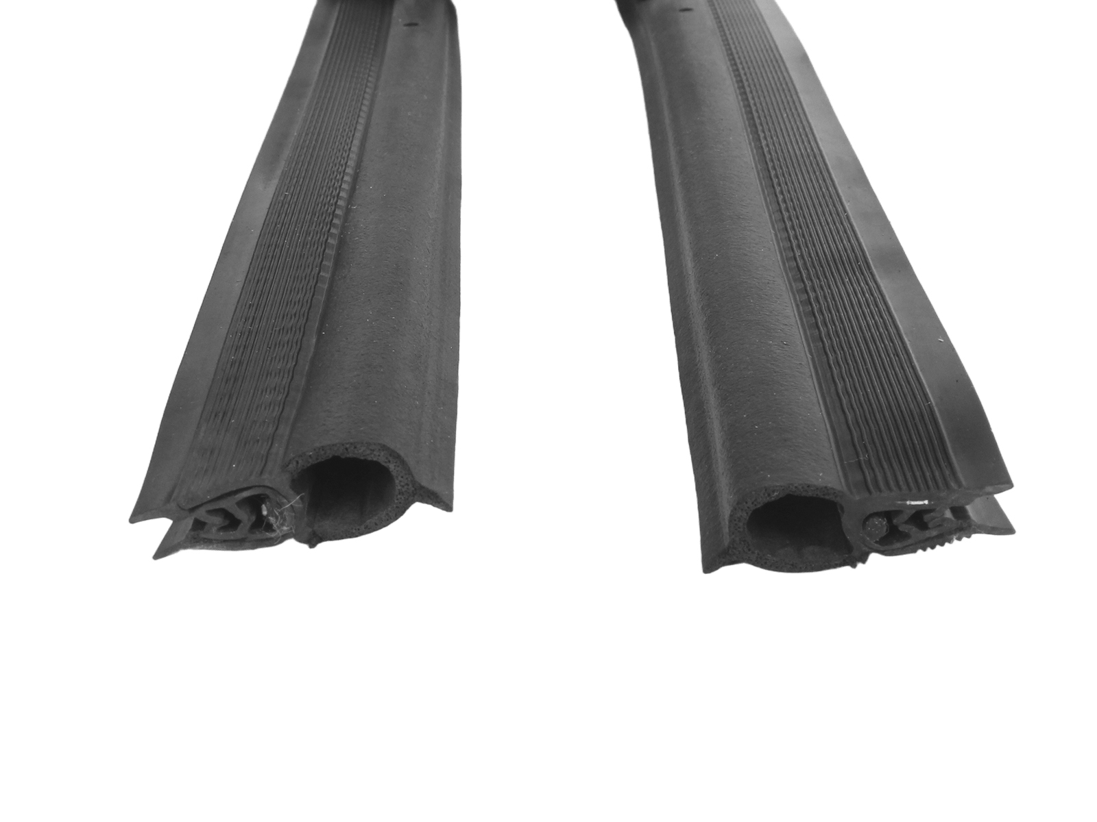 Уплотнитель двери ВАЗ-21213 задка фотография №3