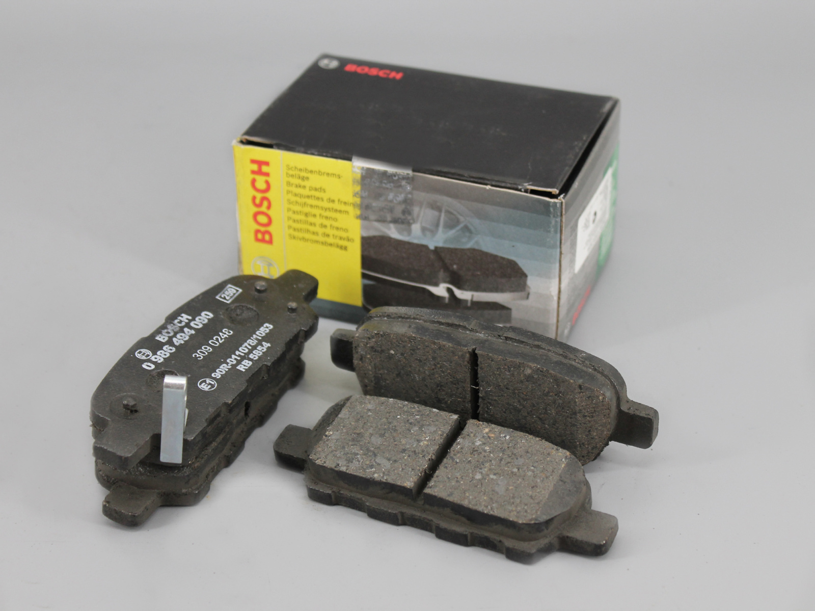 Колодки тормозные  BOSCH 0986494090 фотография №1