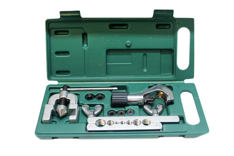 Развальцовка тормозных трубок 8 предметов JONNESWAY фотография №1